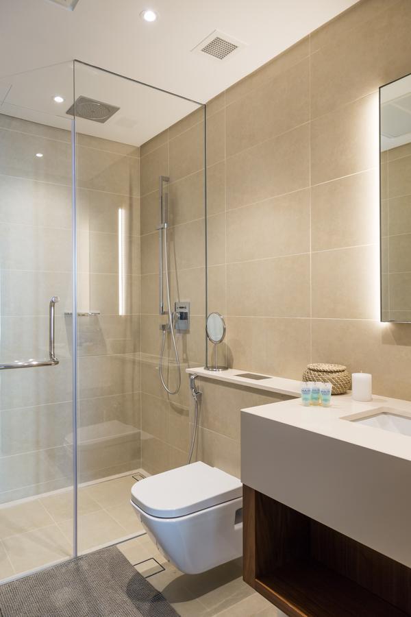 Higuests Vacation Homes - Marina Gate Дубай Екстериор снимка